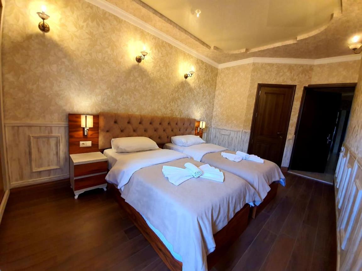 Melini Boutique Hotel バトゥーミ エクステリア 写真