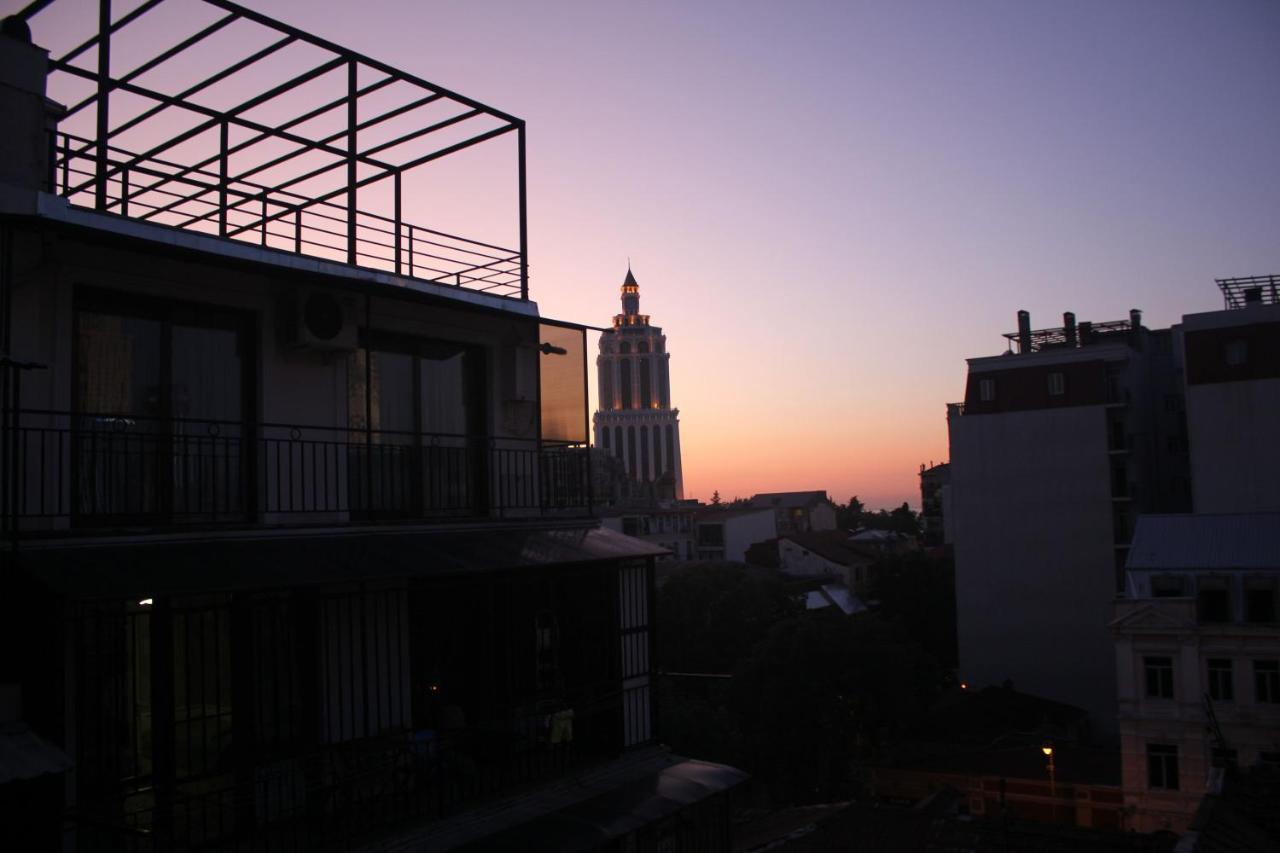 Melini Boutique Hotel バトゥーミ エクステリア 写真